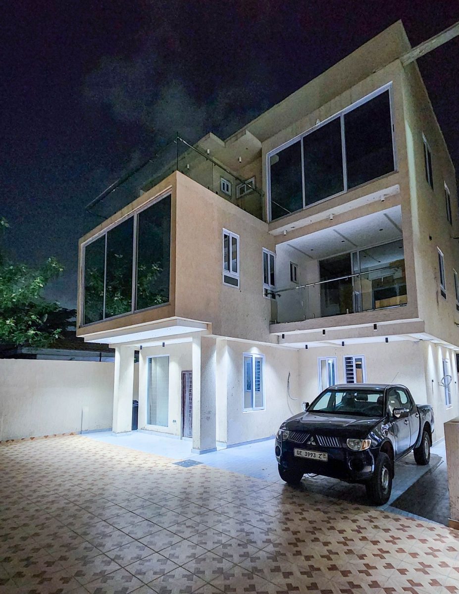 3-BEDROOM LUXURY TOWNHOUSE WITH BOYS’ QUARTERS FOR SALE AT EAST LEGON – ADJIRINGANOR